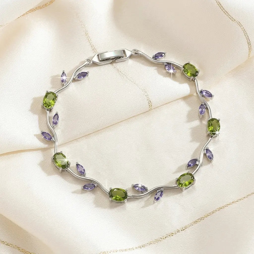 Tulip Harmony — Péridot & Tanzanite — Argentée — flat lay